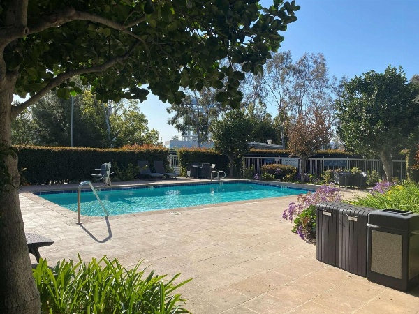 SureStay Hotel by Best Western Ontario Airport image 3